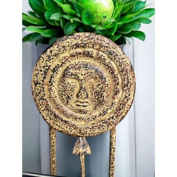 Abstract Sun Face Metal Sculpture With Geometric Design - Picture 3 of 8